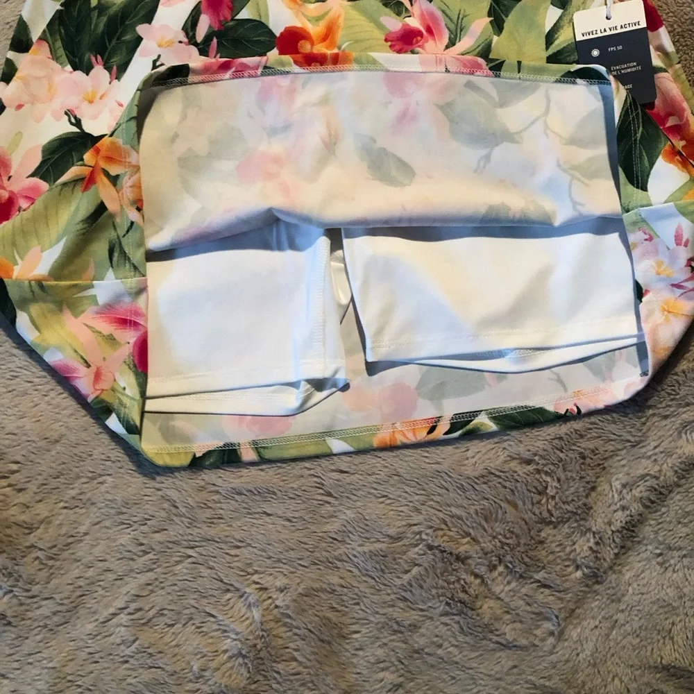 TOMMY BAHAMA Active Women Small Green Floral Printed 2 Piece Short Set - Picture 5 of 5